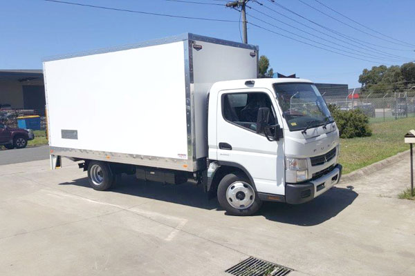 Brenmark-Transport-Equipment-quality-truck-bodies-Melbourne-Dandenong-Frankston-Melbourne-Peninsula-Victoria-FRP-vans