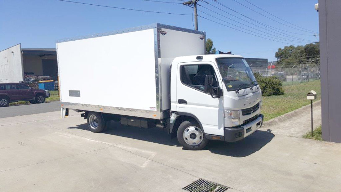 Brenmark-Transport-Equipment-quality-truck-bodies-Melbourne-Dandenong-Frankston-Melbourne-Peninsula-Victoria-FRP-vans1