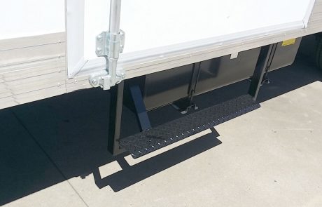 Brenmark-Transport-Equipment-quality-truck-bodies-Melbourne-Dandenong-Frankston-Melbourne-Peninsula-Victoria-Colourbond-vans-2