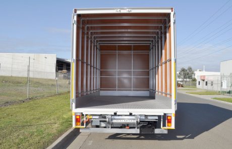 Brenmark-Transport-Equipment-quality-truck-bodies-Melbourne-Dandenong-Frankston-Melbourne-Peninsula-Victoria-Colourbond-vans-6