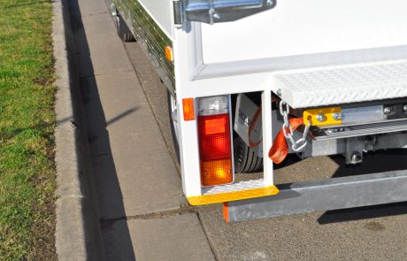 Brenmark-Transport-Equipment-quality-truck-bodies-Melbourne-Dandenong-Frankston-Melbourne-Peninsula-Victoria-Colourbond-vans-7