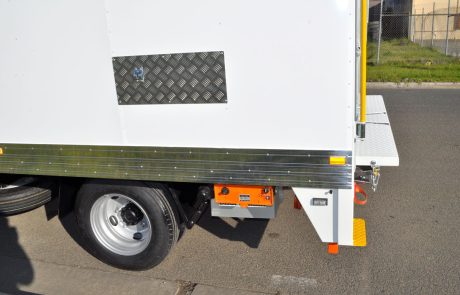 Brenmark-Transport-Equipment-quality-truck-bodies-Melbourne-Dandenong-Frankston-Melbourne-Peninsula-Victoria-Colourbond-vans-8